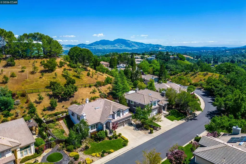 1170 Sunrise Ridge Drive Lafayette CA 94549