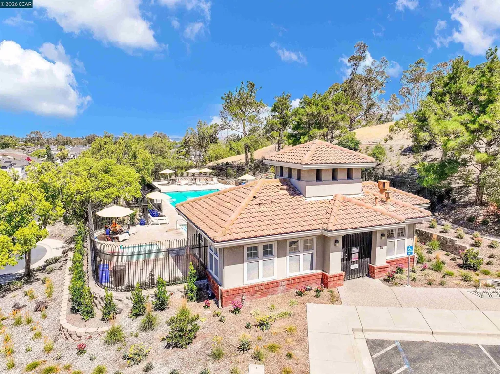280 Brady Street Martinez CA 94553