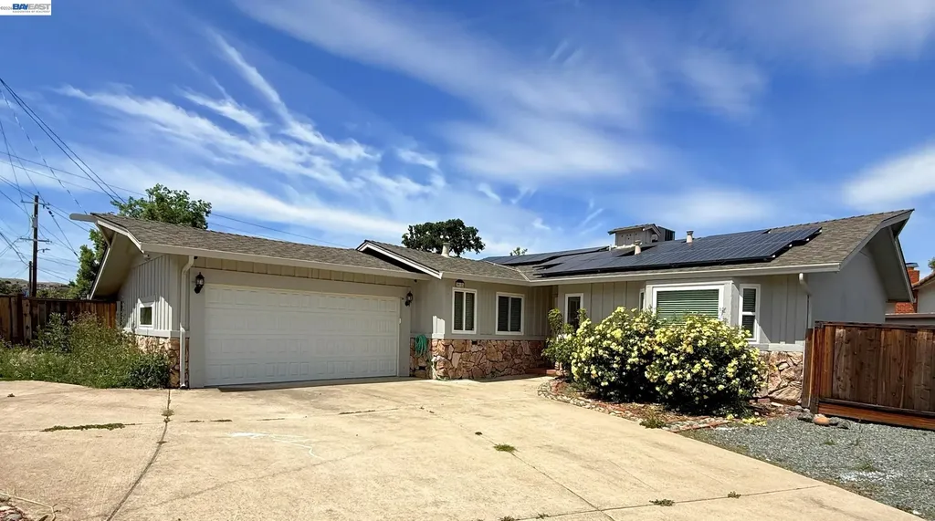 3912 San Juan Avenue Pittsburg CA 94565