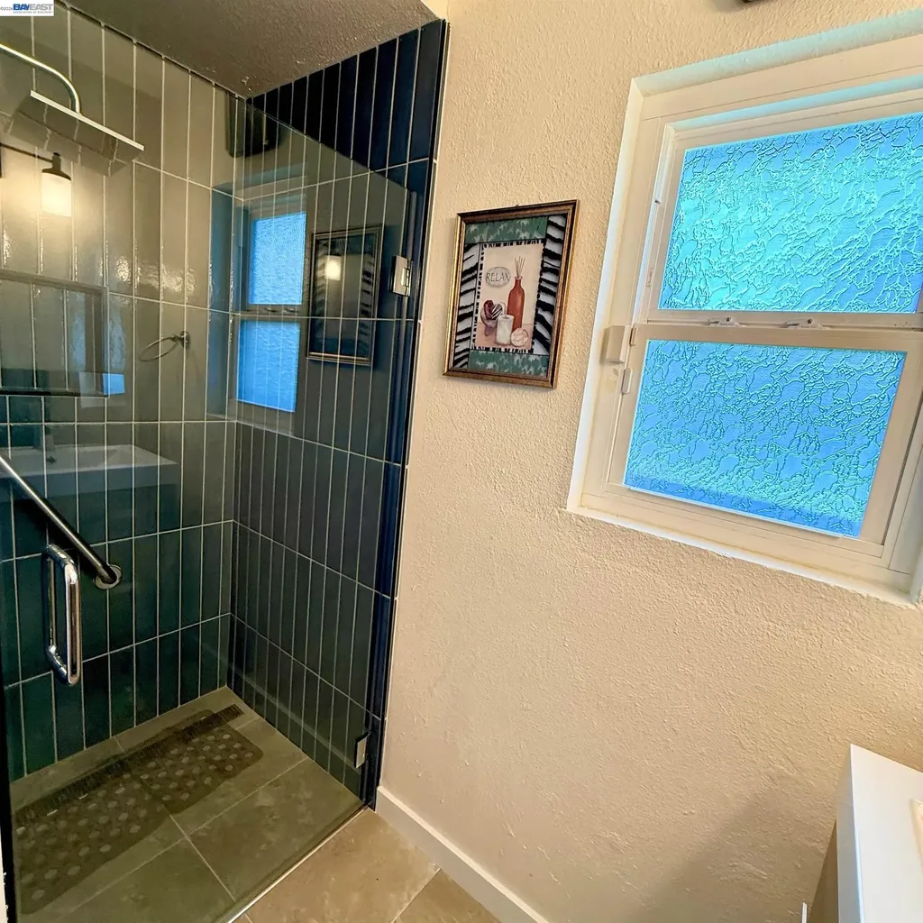 3912 San Juan Avenue Pittsburg CA 94565