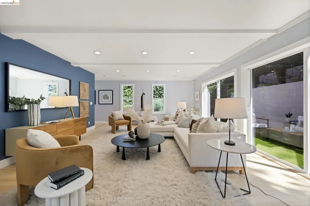 683 Mandana Boulevard Oakland CA 94610
