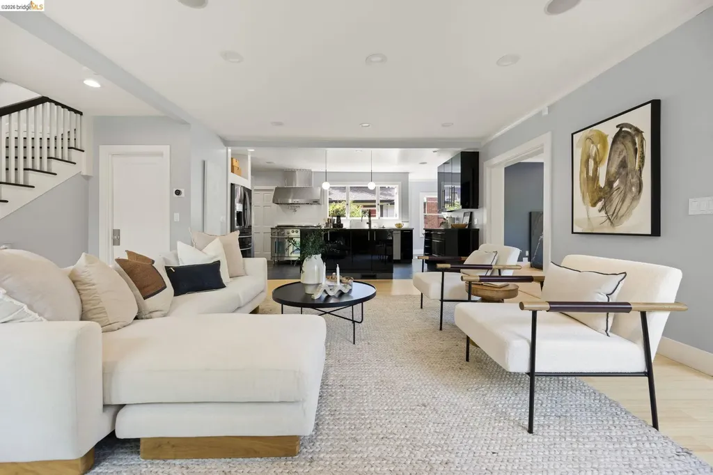 683 Mandana Boulevard Oakland CA 94610