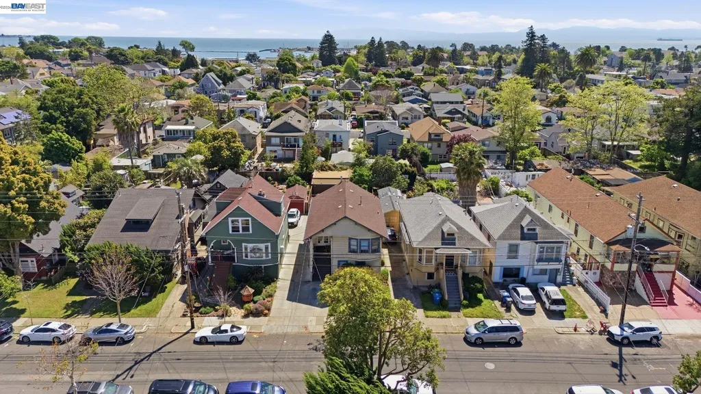444 Lincoln Avenue Alameda CA 94501