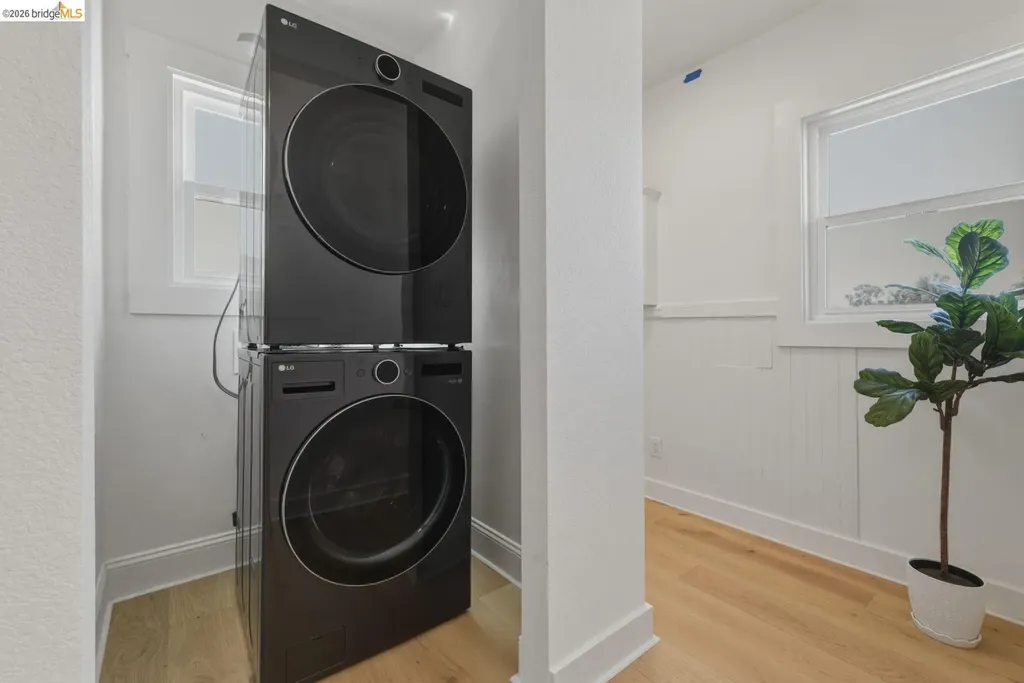 523 25th Street Oakland CA 94612
