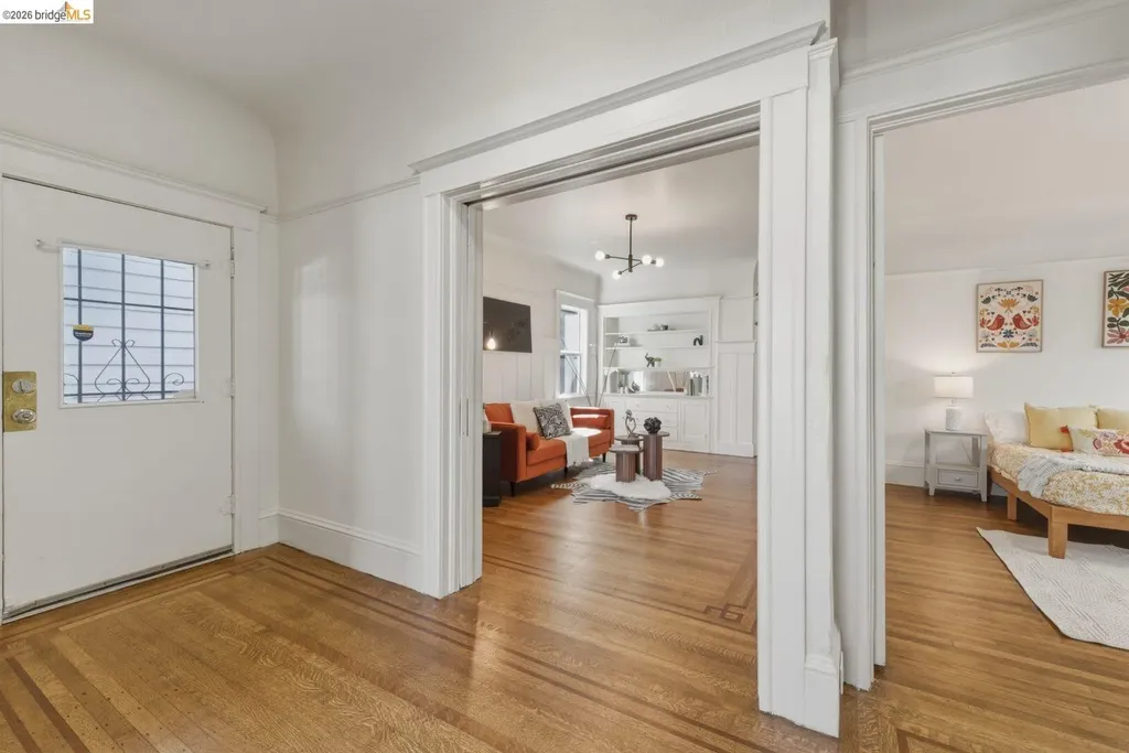 523 25th Street Oakland CA 94612