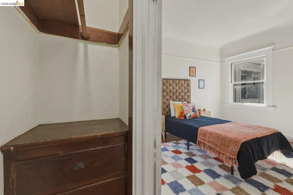 523 25th Street Oakland CA 94612