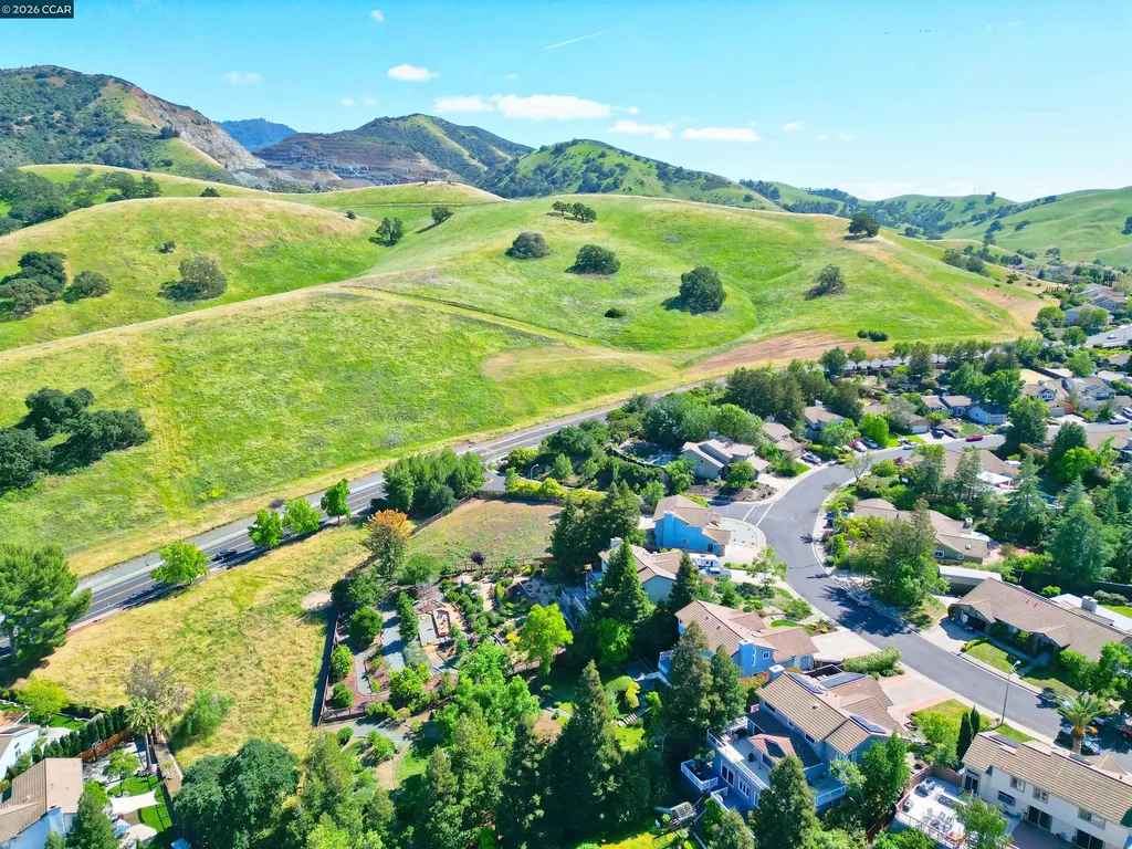1121 Vista Point Lane Concord CA 94521