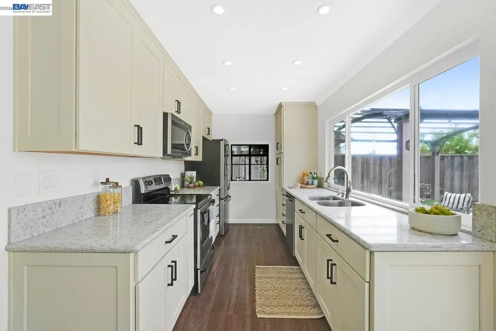 8135 Merion Drive Newark CA 94560