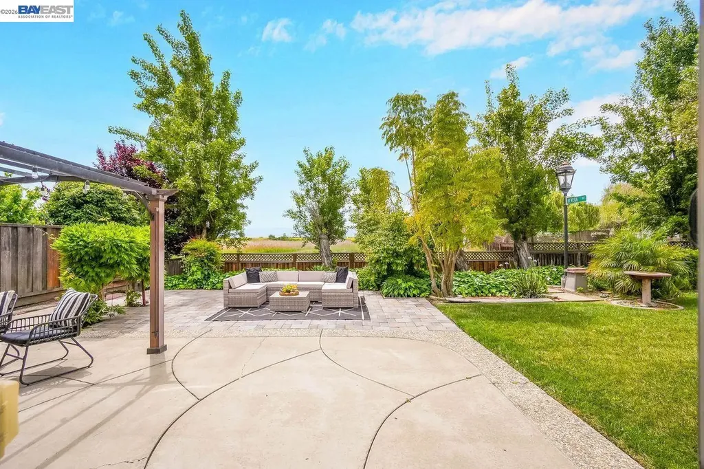 8135 Merion Drive Newark CA 94560