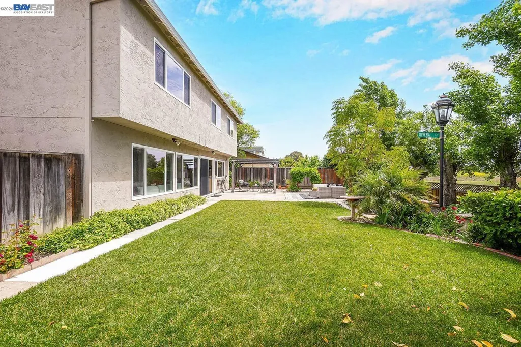 8135 Merion Drive Newark CA 94560