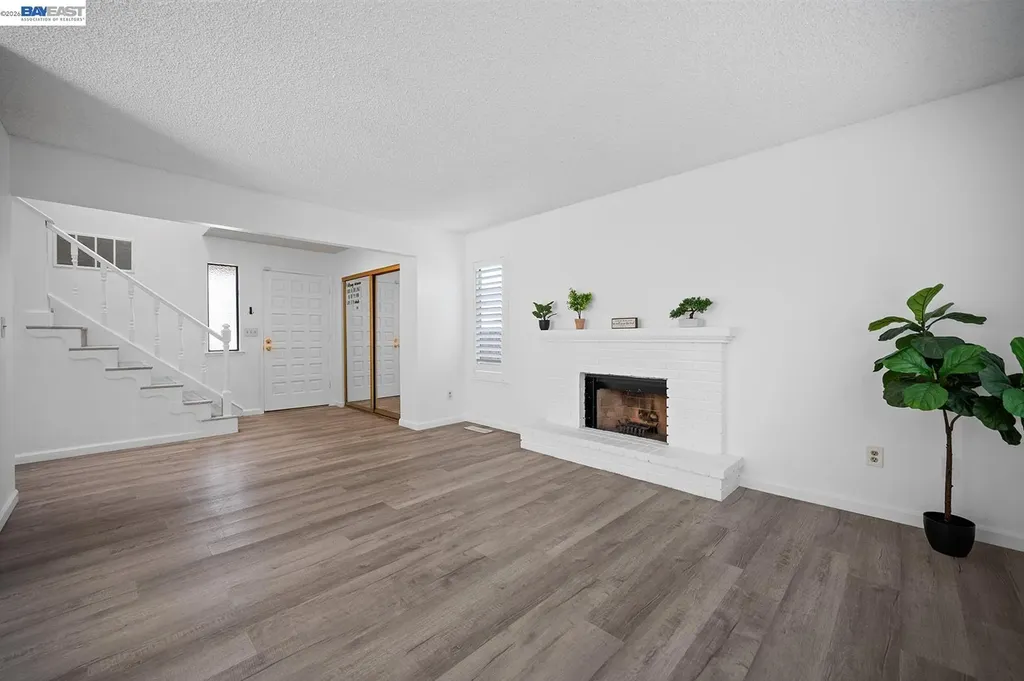 1324 Almondwood Drive Antioch CA 94509