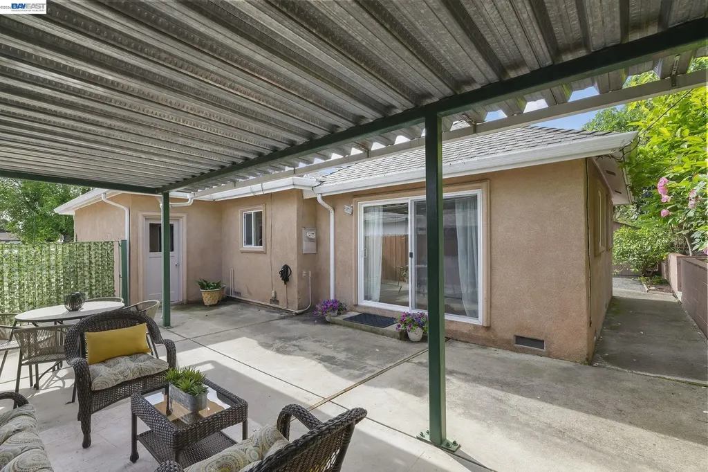 8280 Cardiff Drive Dublin CA 94568