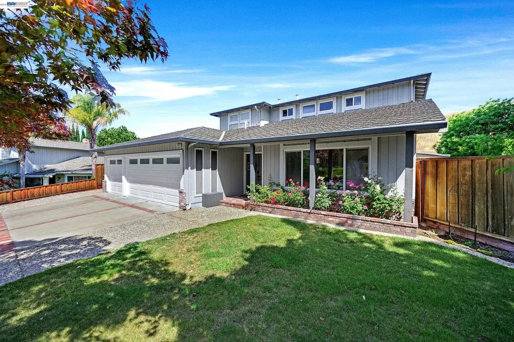 7487 Quartz Circle Dublin CA 94568