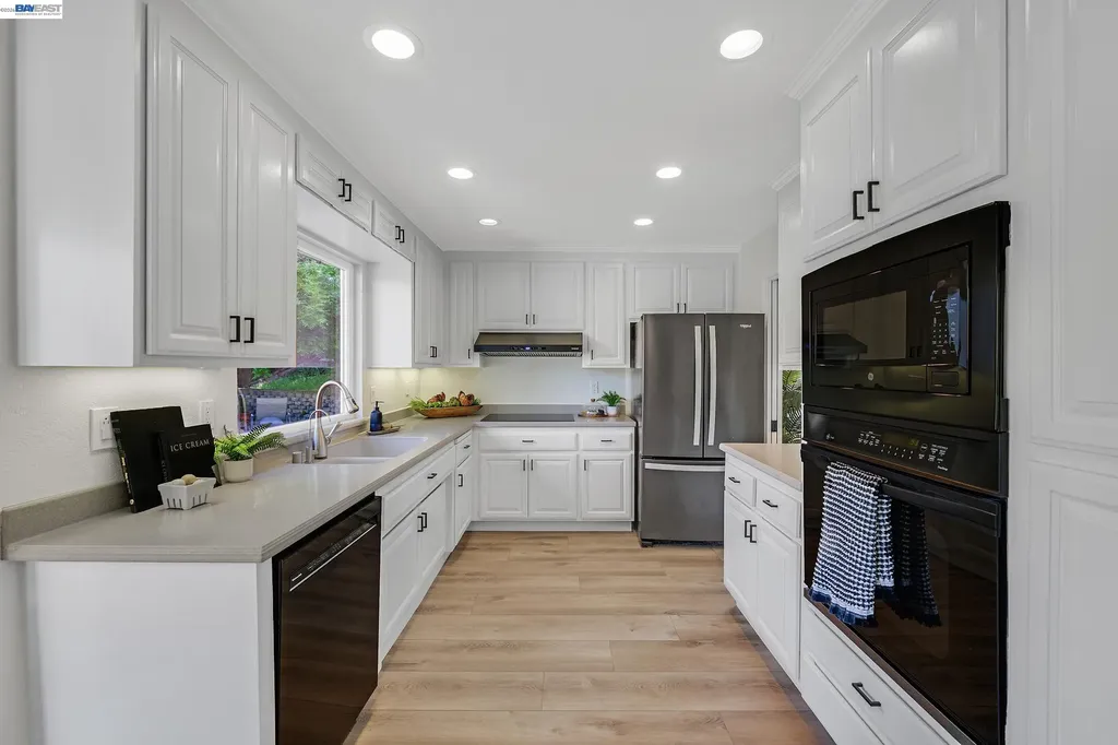 7487 Quartz Circle Dublin CA 94568
