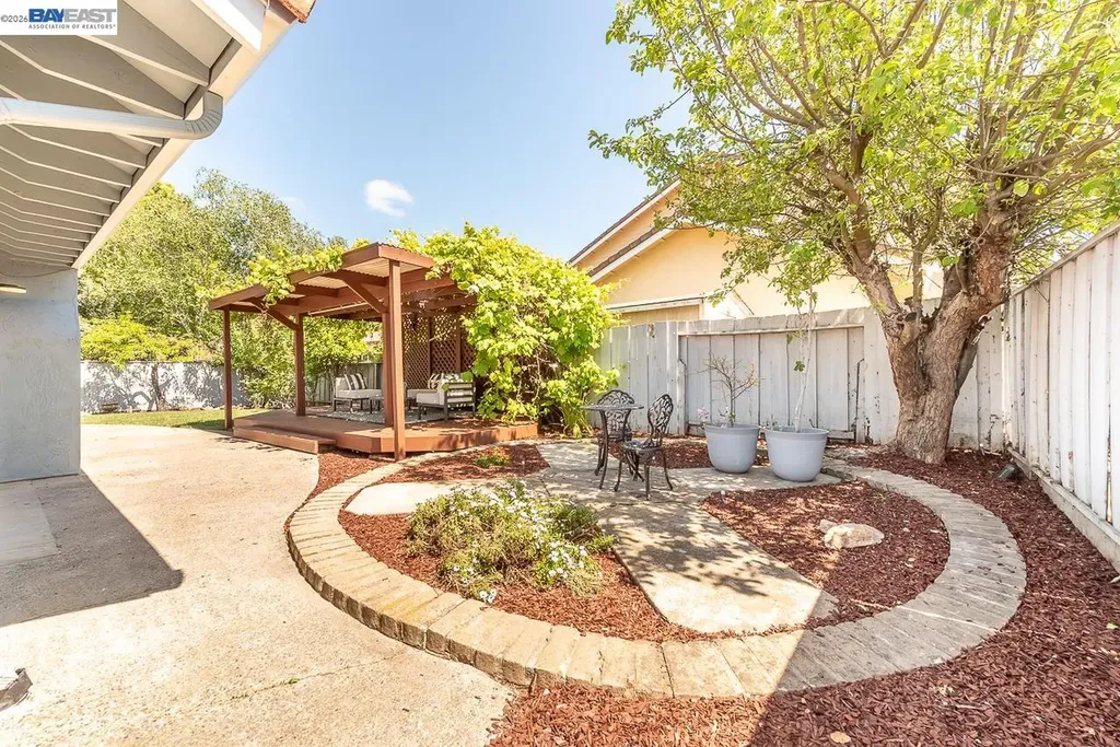 4566 Fellows Street Union City CA 94587