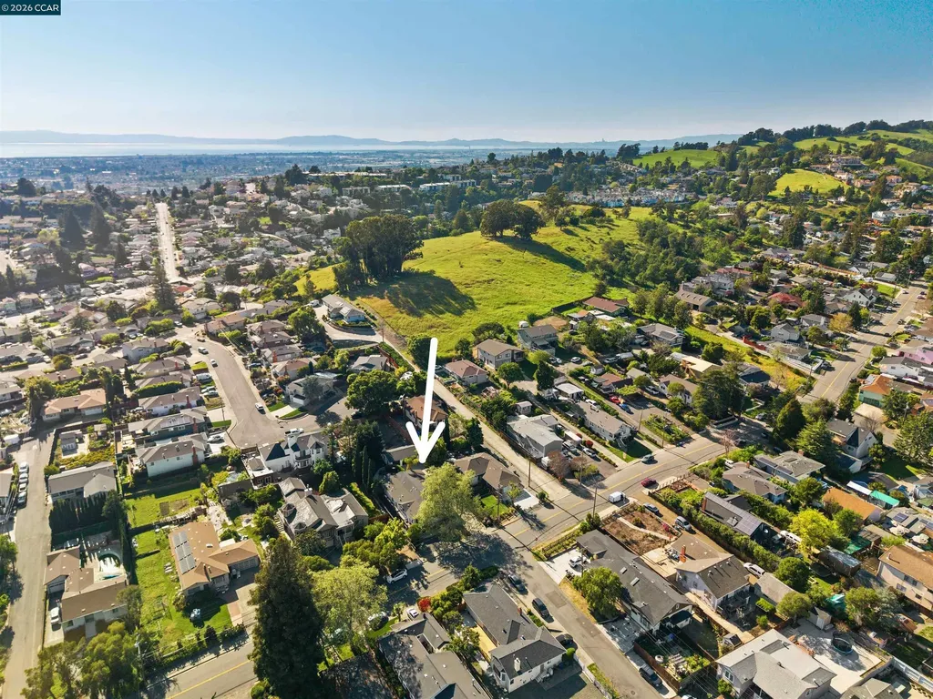 19175 Carlton Avenue Castro Valley CA 94546