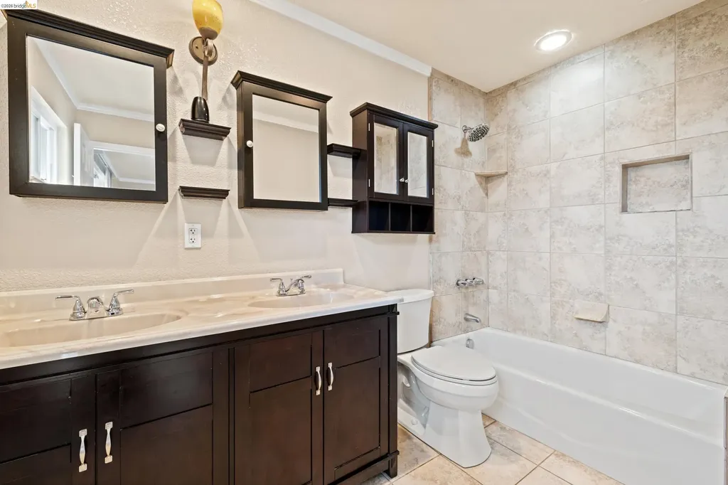 1621 Edgewood Drive Oakley CA 94561