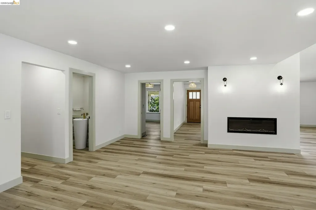 2438 Merritt Place Livermore CA 94550