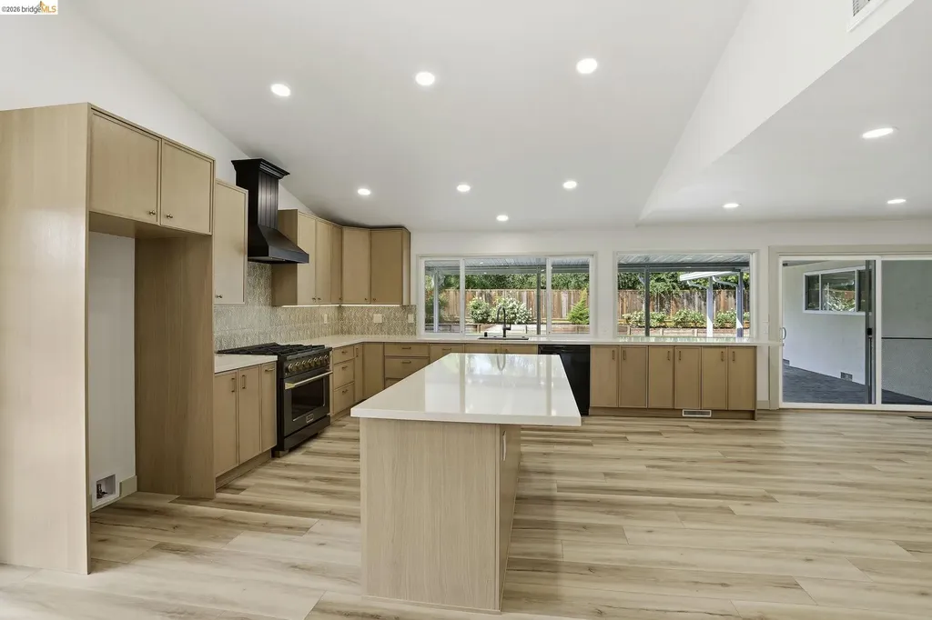 2438 Merritt Place Livermore CA 94550