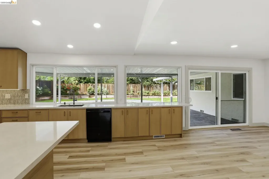 2438 Merritt Place Livermore CA 94550