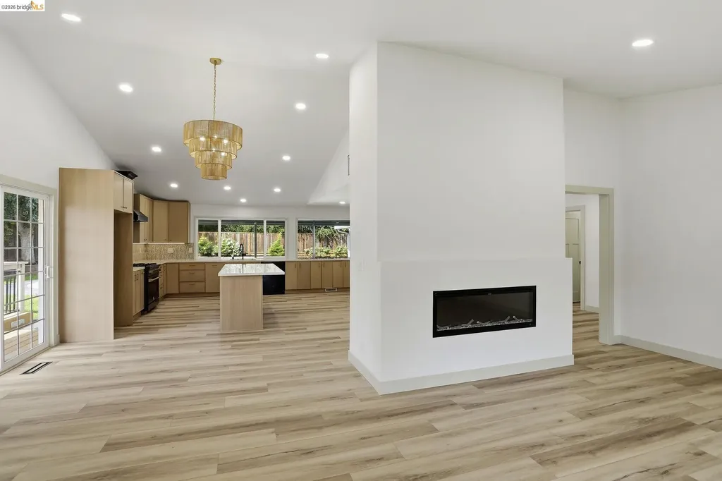 2438 Merritt Place Livermore CA 94550