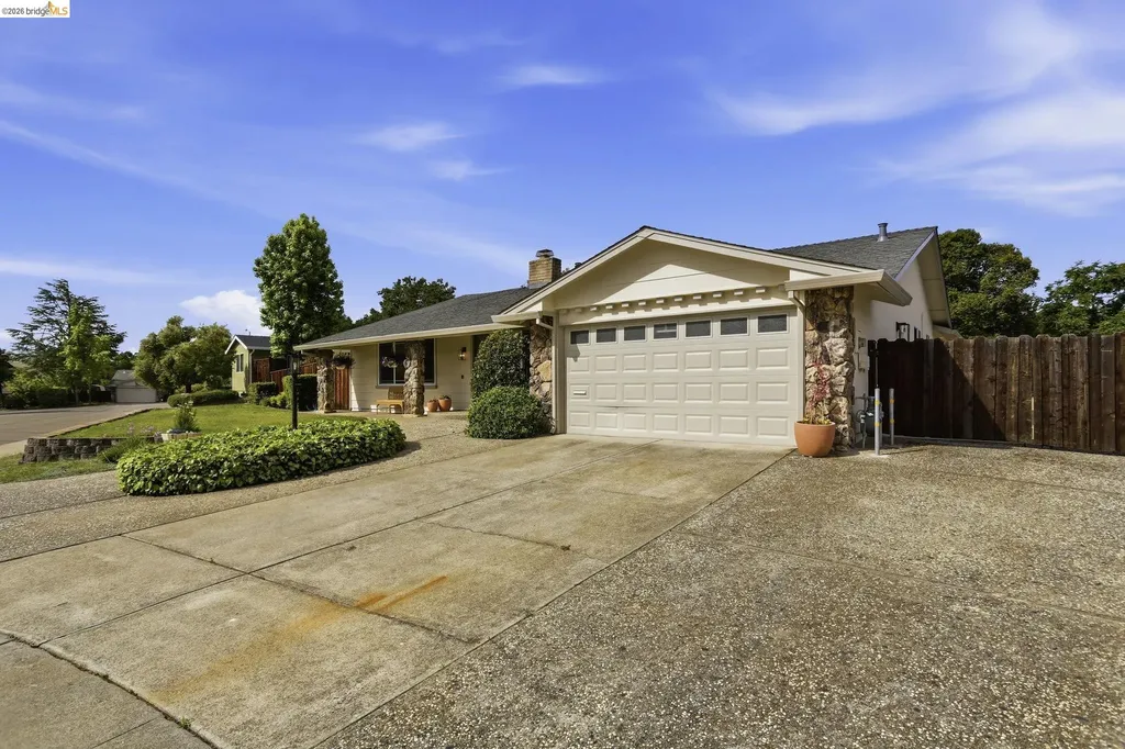 2438 Merritt Place Livermore CA 94550