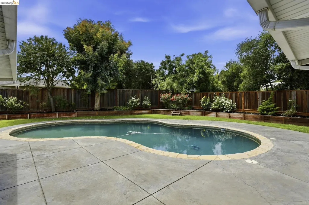 2438 Merritt Place Livermore CA 94550
