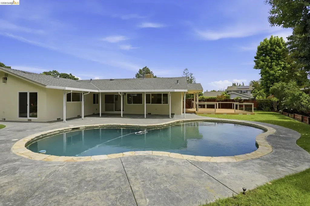 2438 Merritt Place Livermore CA 94550