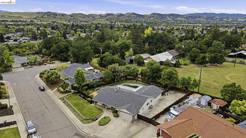 2438 Merritt Place Livermore CA 94550