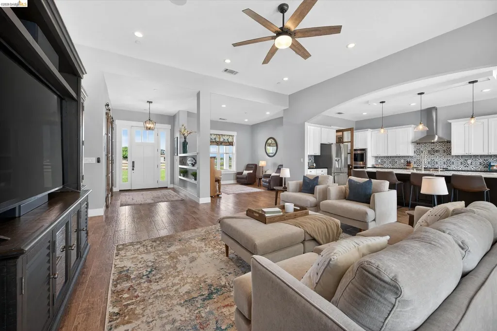 2151 Bartels Drive Brentwood CA 94548