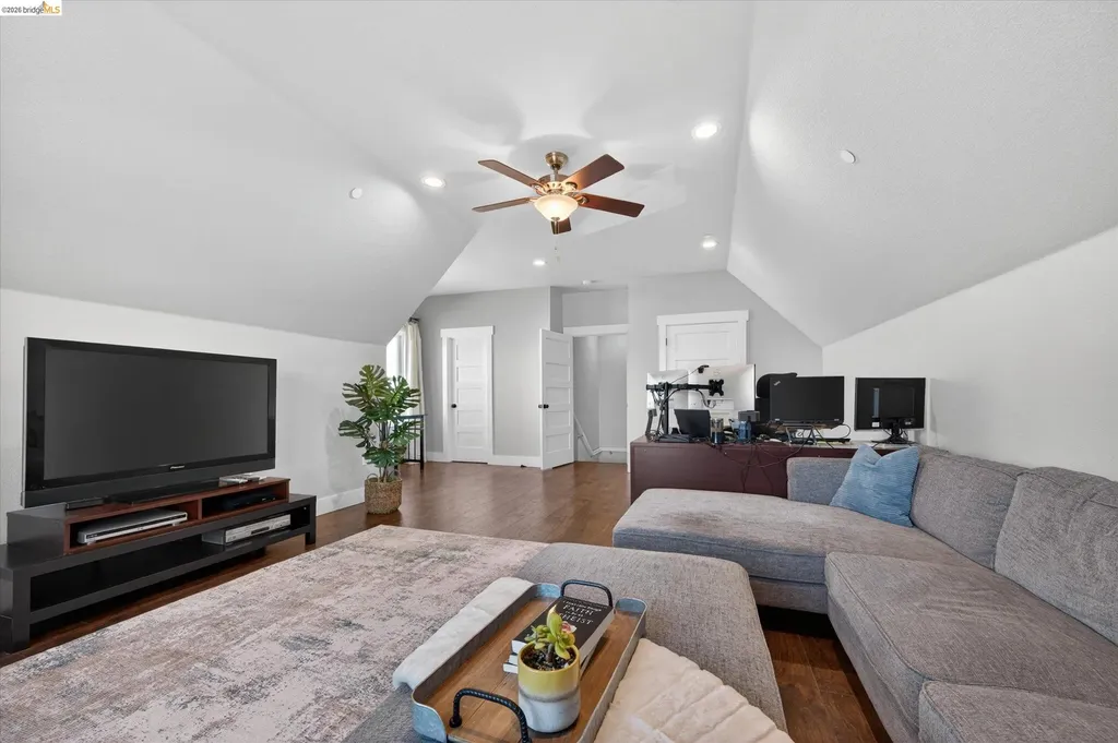 2151 Bartels Drive Brentwood CA 94548