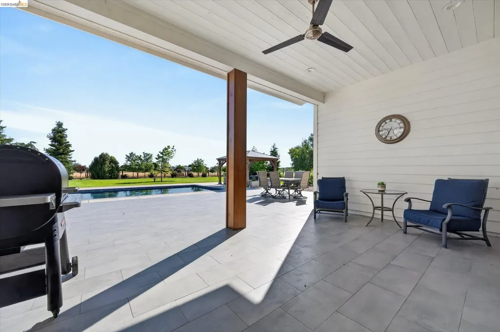2151 Bartels Drive Brentwood CA 94548