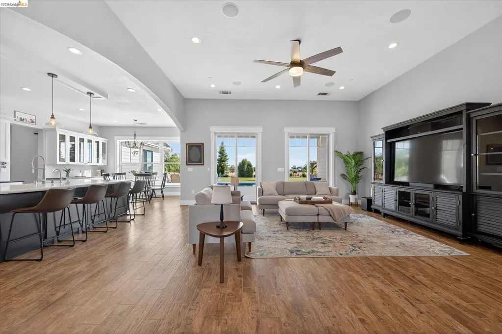2151 Bartels Drive Brentwood CA 94548