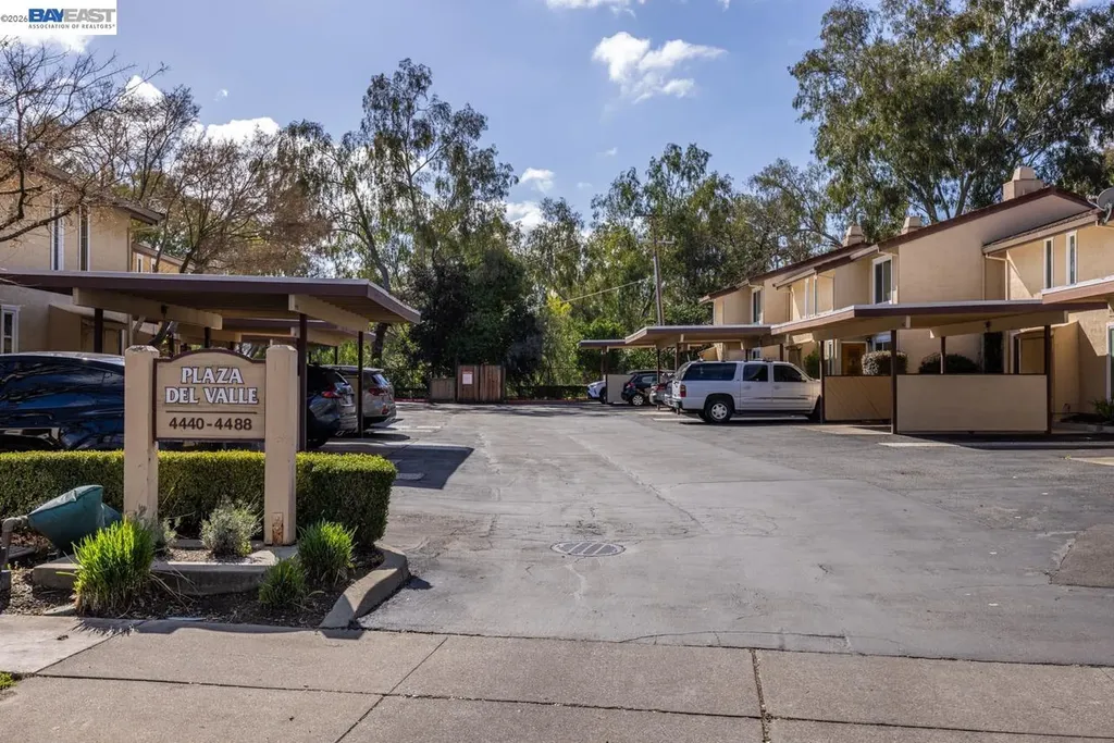 4452 Del Valle Parkway Pleasanton CA 94566