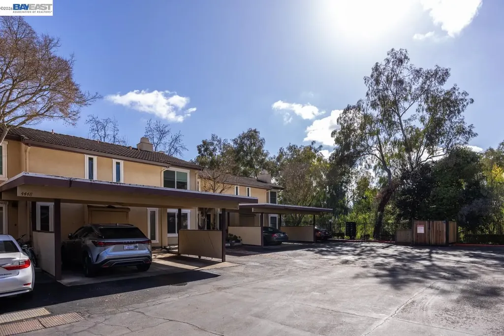 4452 Del Valle Parkway Pleasanton CA 94566