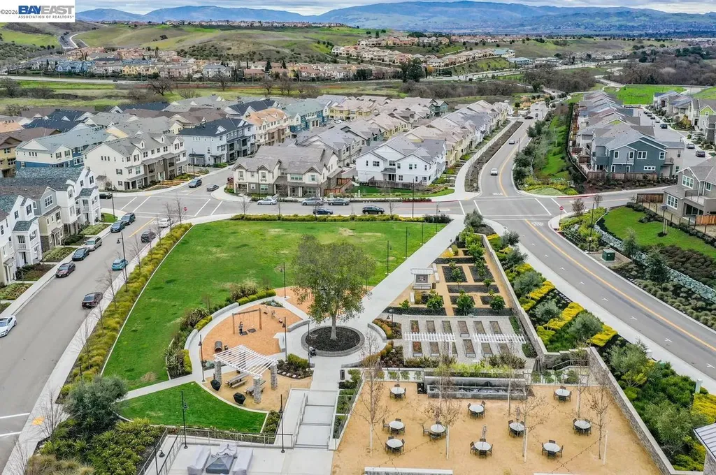 4247 Healdsburg Way Dublin CA 94568