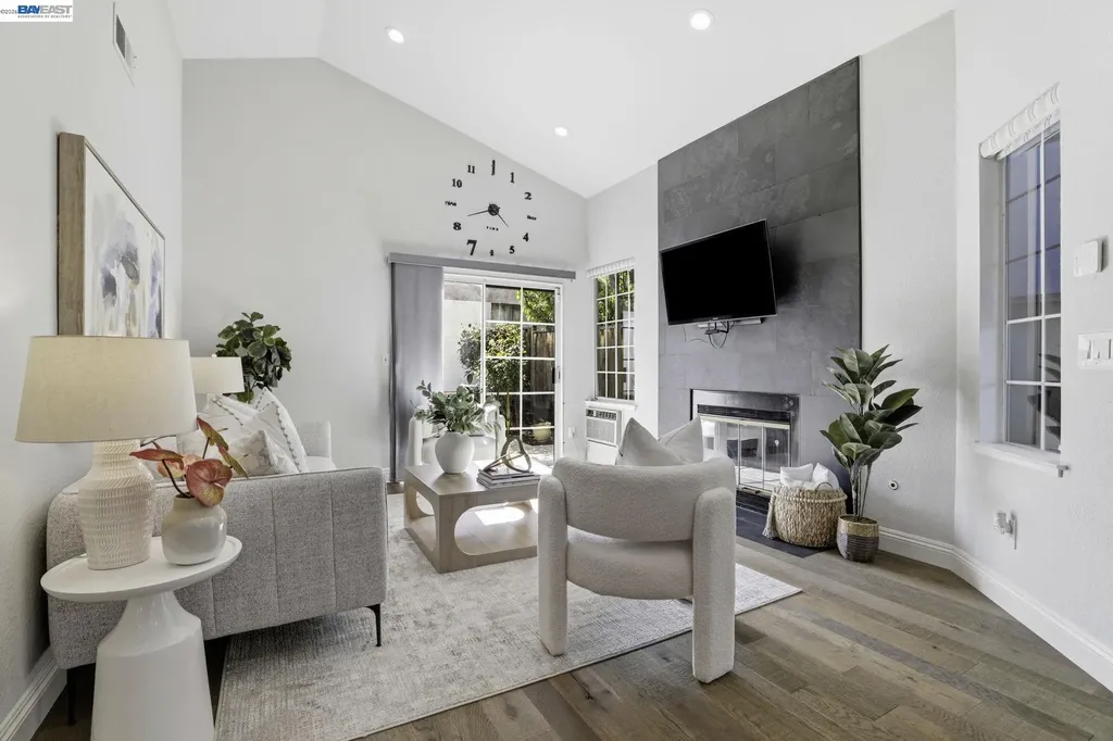 42525 Fern Circle Fremont CA 94538
