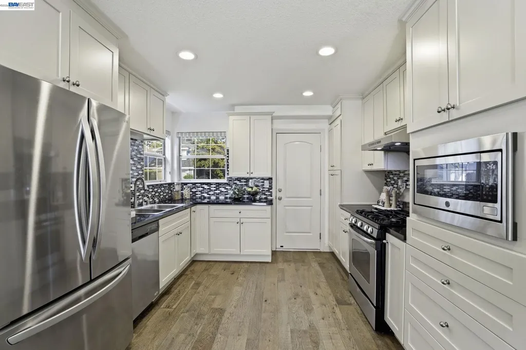42525 Fern Circle Fremont CA 94538