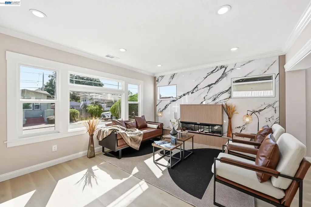 3277 Sterling Avenue Alameda CA 94501