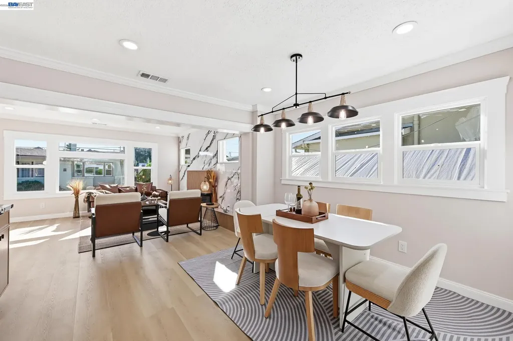 3277 Sterling Avenue Alameda CA 94501