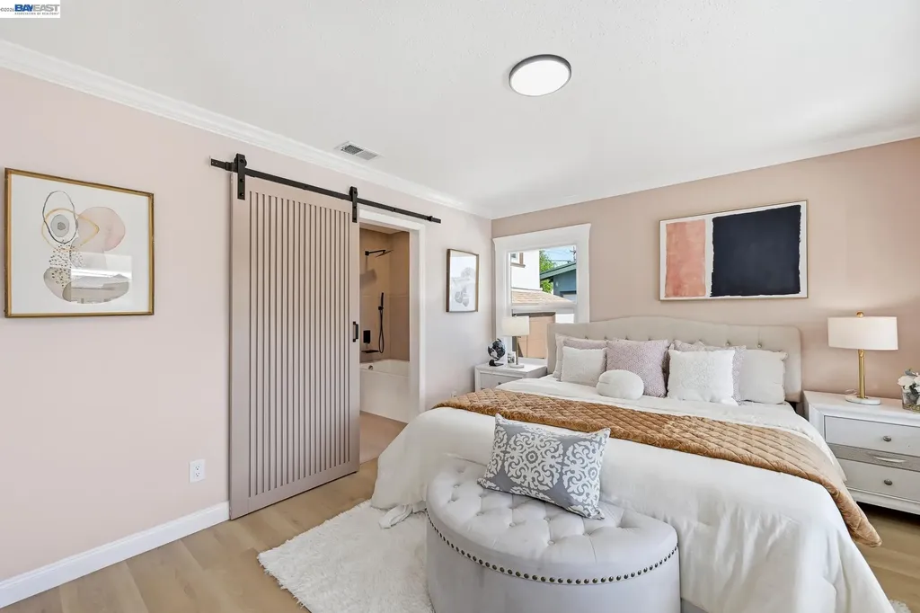 3277 Sterling Avenue Alameda CA 94501
