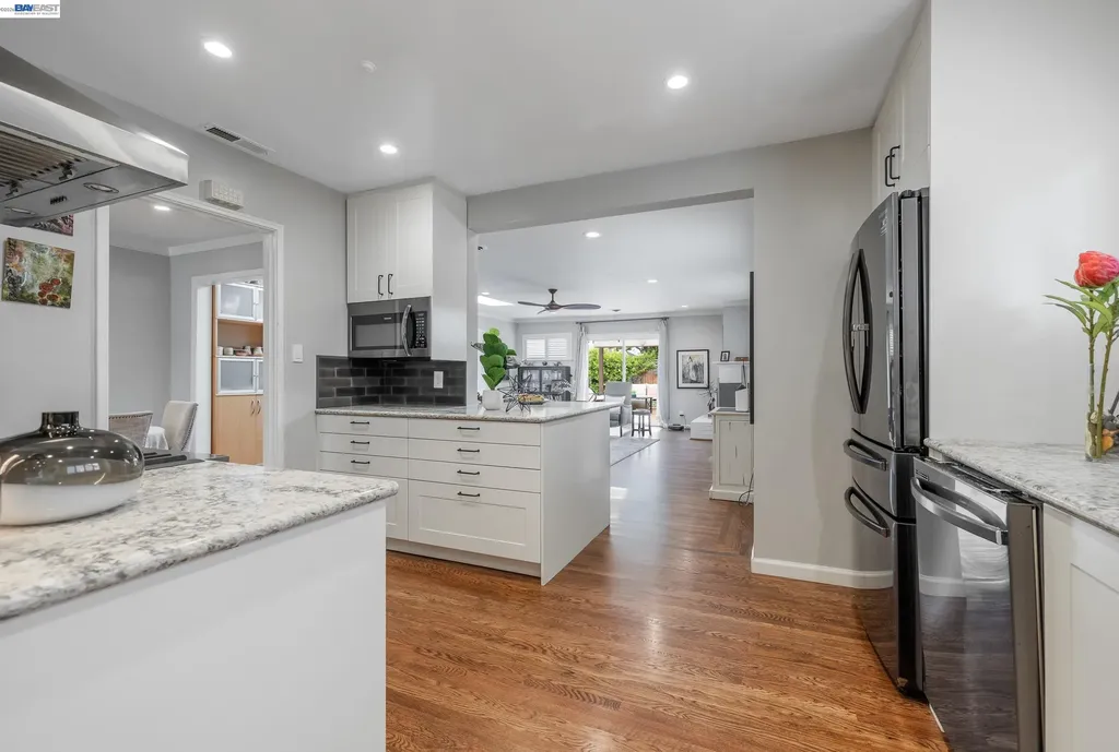 5411 Garvin Avenue Richmond CA 94805