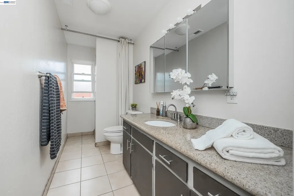 5411 Garvin Avenue Richmond CA 94805