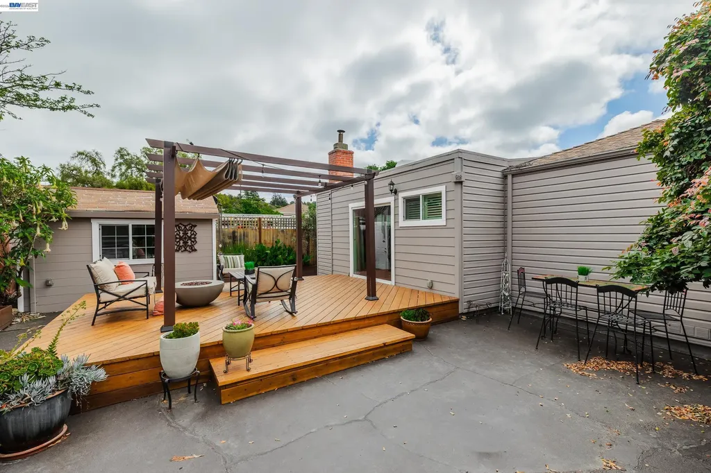 5411 Garvin Avenue Richmond CA 94805