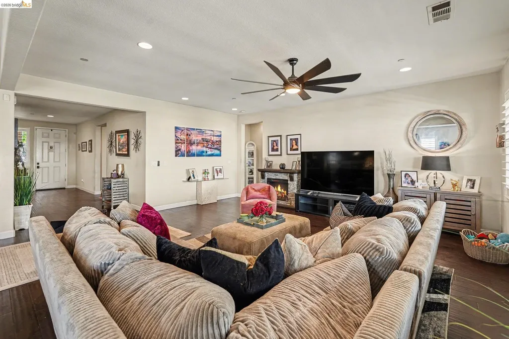1405 Ridgefield Court Brentwood CA 94513