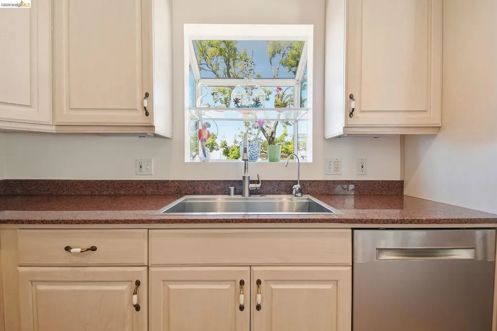 2205 Scenic Street El Cerrito CA 94530
