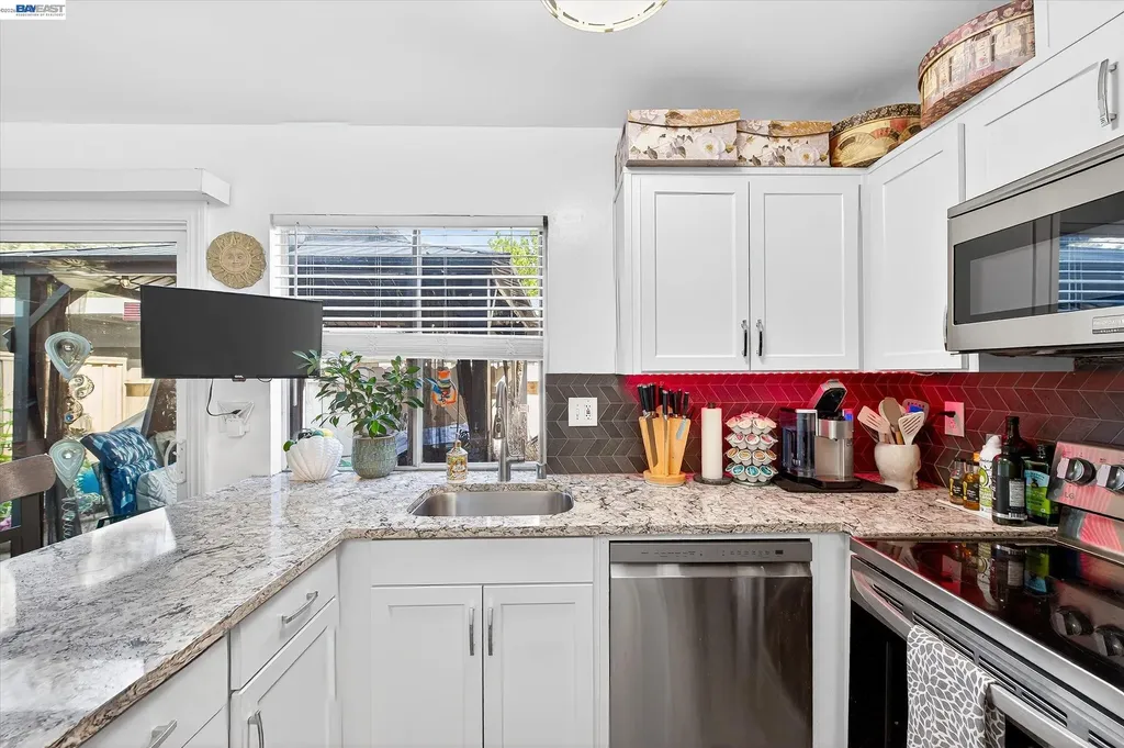 4416 Comanche Way Pleasanton CA 94588