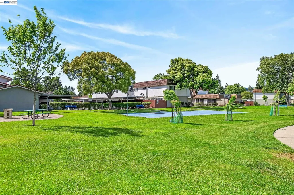 4416 Comanche Way Pleasanton CA 94588