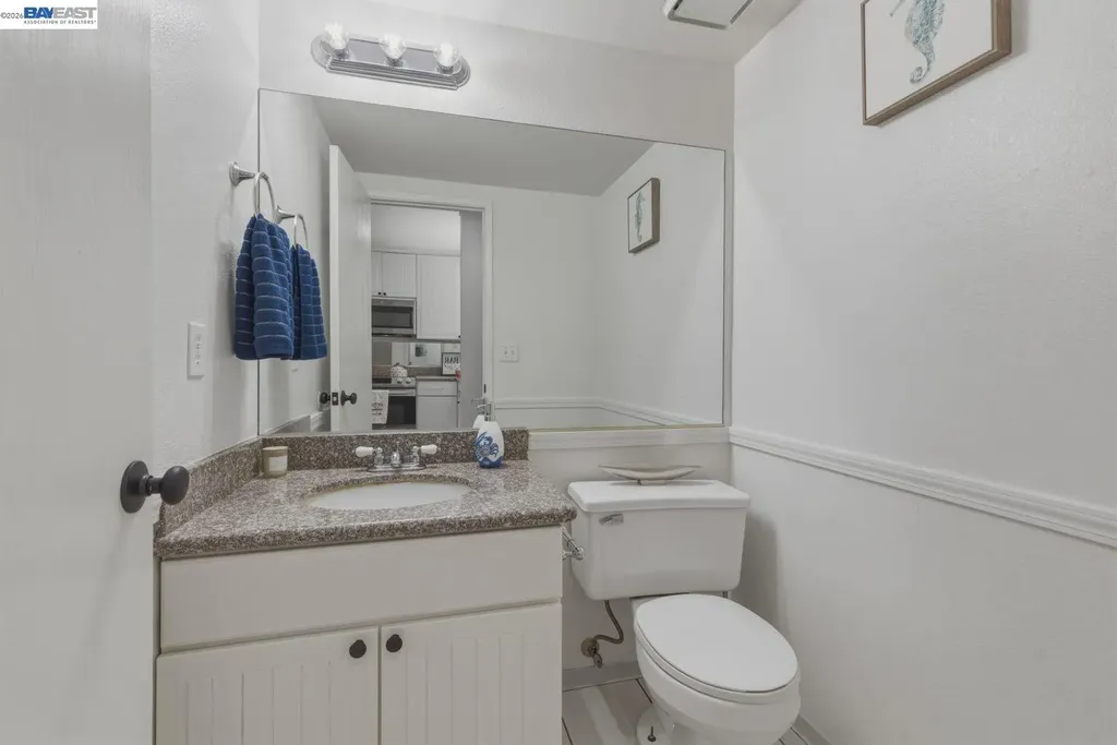 20153 Forest Avenue Castro Valley CA 94546