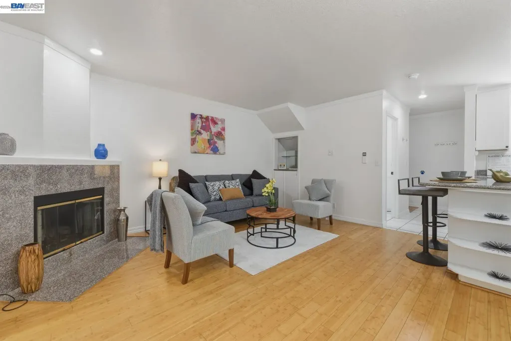 20153 Forest Avenue Castro Valley CA 94546